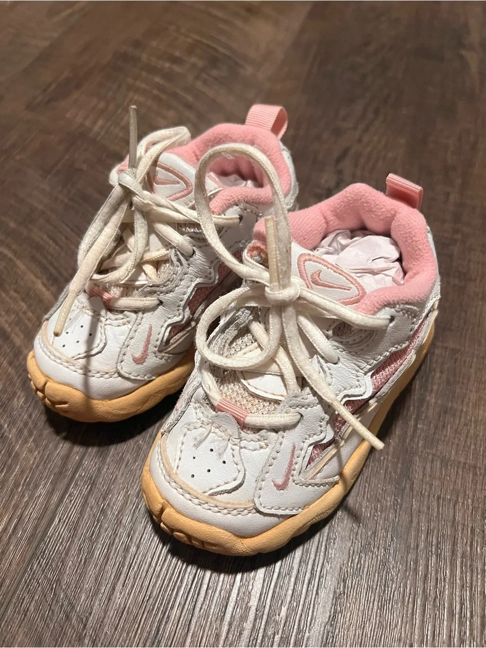 Vintage Nike Kids White and Pink Sneakers with Tan Sole